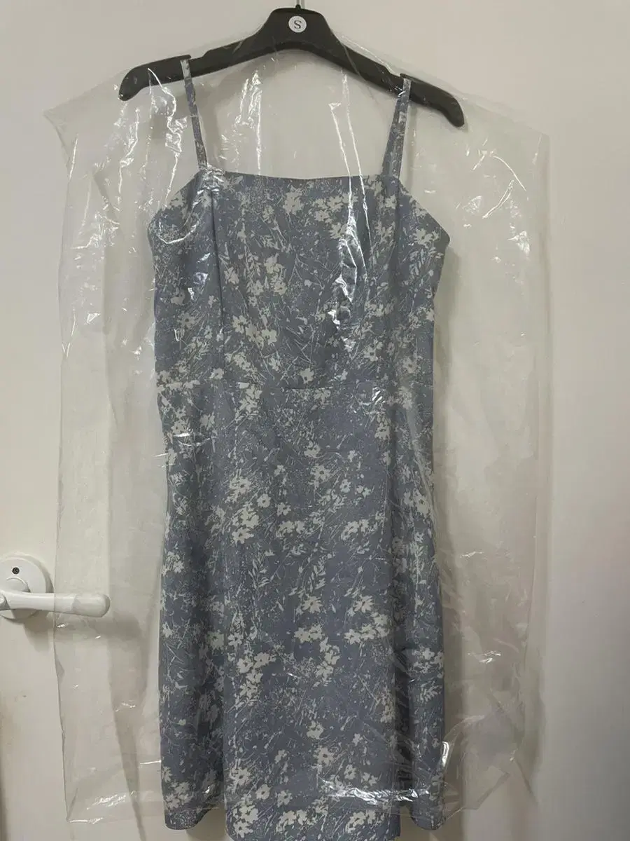 어다울 ADAUL Smocking bustier mini dress